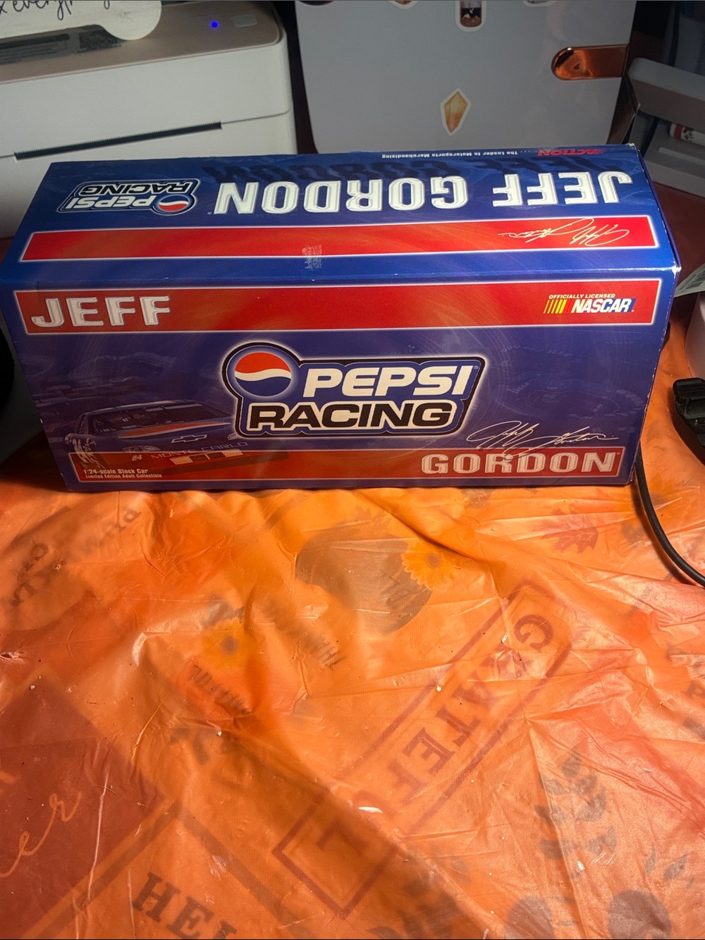 Nascar Pepsi Racing Jeff Gordon Blue Red Box